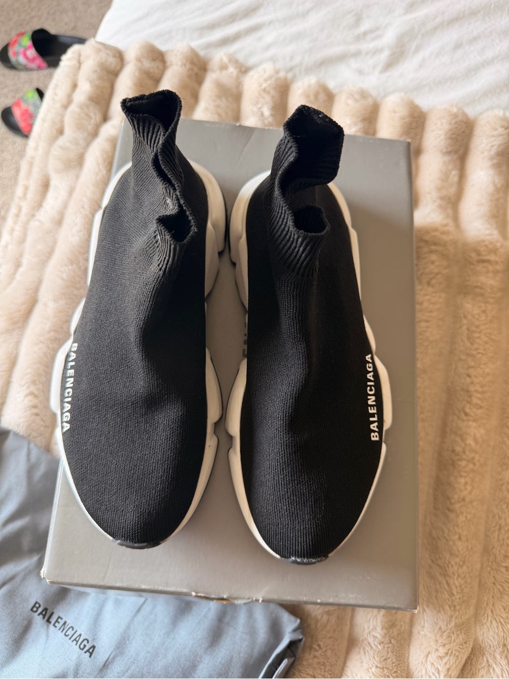 Balenciaga Black Speed Runners - Picture 4 of 7
